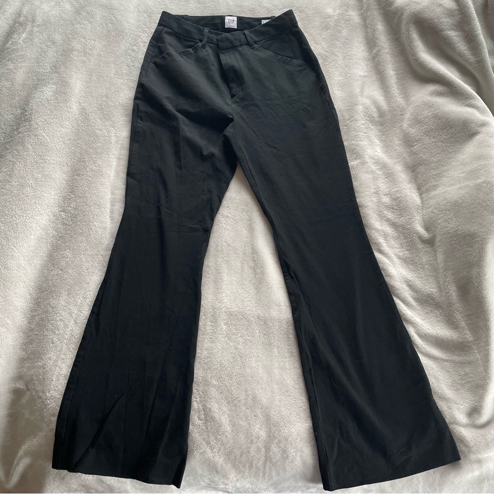 GAP Flared Trousers “high rise flare”